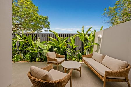 25/81 Salerno Street, Isle Of Capri QLD 4217 - Villa For Rent | Domain - Photo 4
