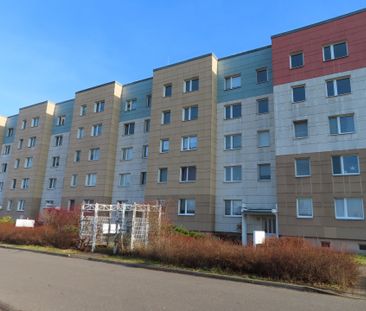 Vier Zimmer mit Balkon - Foto 1