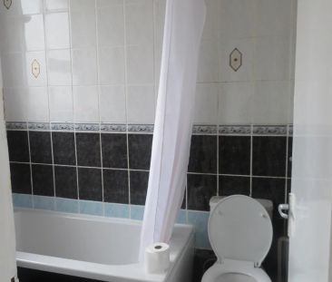 Letchworth Avenue, Deeplish, Rochdale, OL11 - Photo 6