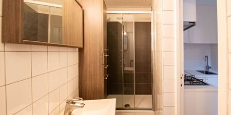 Appartement te huur in Berchem voor € 750 met 1 slaapkamer - Photo 3