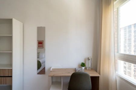 Calle de Sor Ángela de la Cruz, Madrid, Community of Madrid 28020 - Photo 2