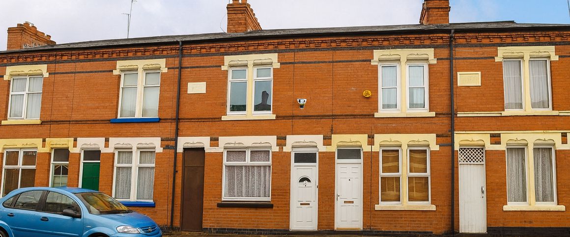 2 Bed Terraced House, Jarrom Street, LE2 - Photo 1