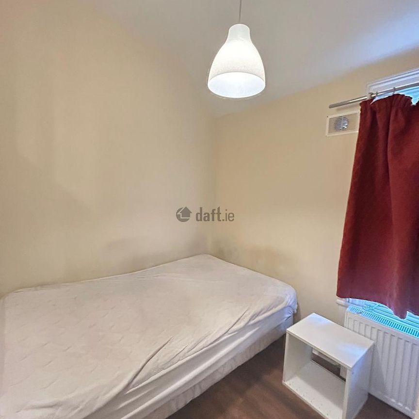 Apartment to rent in Dublin, Ranelagh - Photo 1