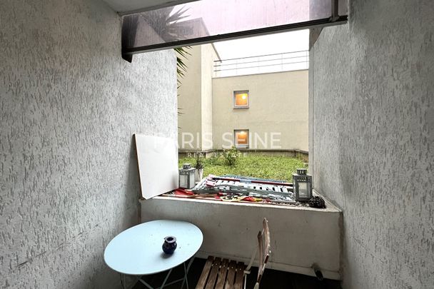 ** SAINT-GEORGES ** Studio meublé avec terrasse ! - Photo 1