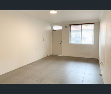 6/104 Alice Street, Newtown, NSW 2042 - Photo 6