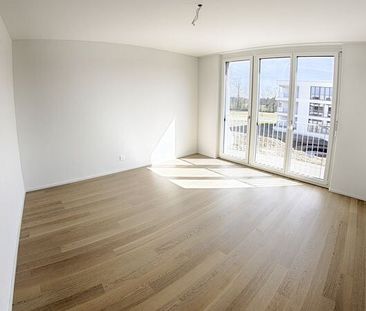 Hochwertige 3.5-Zimmerwohnung im EG - Photo 1