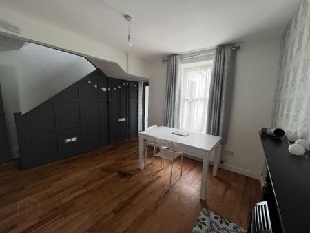 STUDENT ACCOMMODATION, 7 Upper Bennett Street, Derry/Londonderry, BT48 6TL - Photo 4