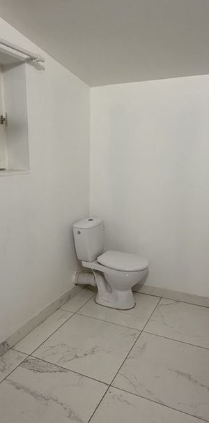 Location Appartement 2 pièces 42m² AVESNES SUR HELPE 59440 - Photo 1