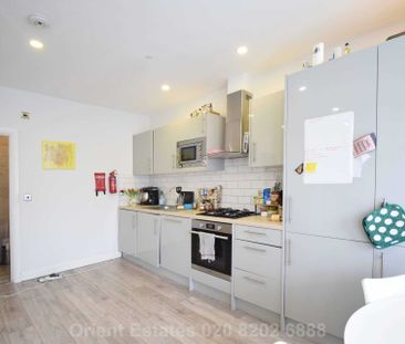 Price £1,750 pcm - Available 07/12/2026 - Furnished - Photo 5