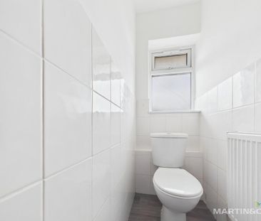 2 bedroom maisonette to rent - Photo 4