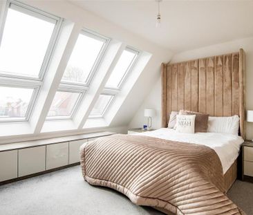 4 bedroom detached house to rent - Photo 4