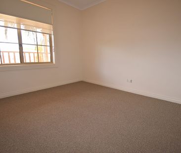 1/665 Parkway Lane Albury NSW - Photo 3