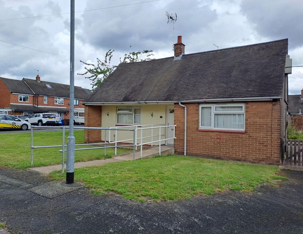 Cotswold Road, Branston, Burton-on-Trent, Staffordshire, DE14 3JQ - Photo 1