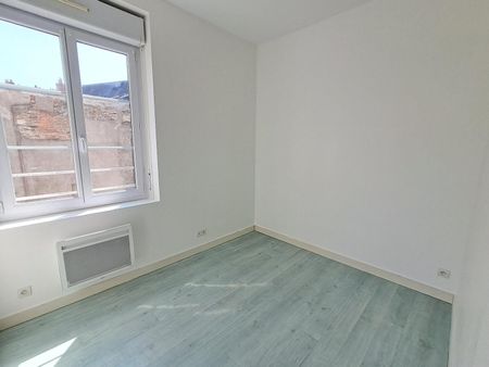 Location Appartement 1 pièce 16m² NANTES 44000 - Photo 2