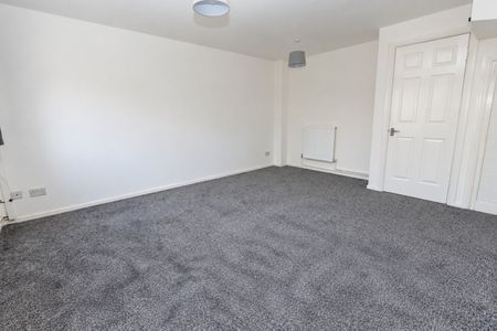 Cherry Close, Bury - Photo 2