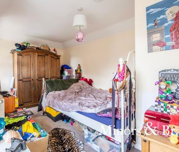 5 bedroom detached house to rent - Photo 3