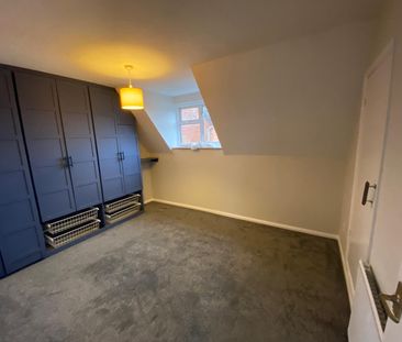 Adams Glade, Rochford, Essex, SS4 - Photo 6