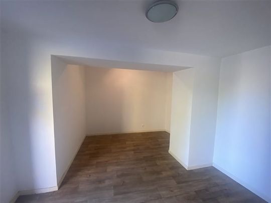 Appartement te huur - Photo 1