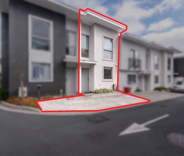 12/32 Dr Taylor Terrace, Johnsonville - Photo 3