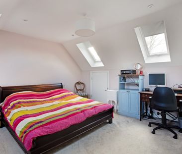 5 bedroom terraced house to rent - Photo 4
