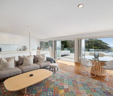 Spectacular Beachfront Living - Photo 2