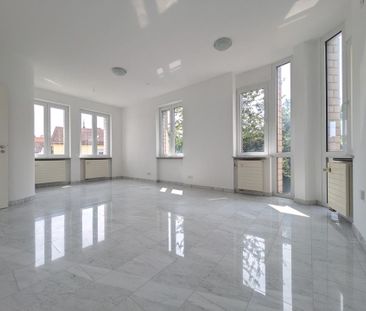 Elegantes Wohnen im Grünen: 4 Zimmer, 157 qm, zwei Balkone, optiona... - Foto 2