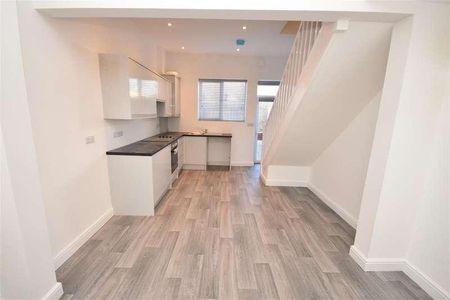 Bridge Street, Neston, CH64 - Photo 5