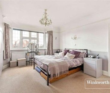 Friars Avenue, Whetstone, London, N20 - Photo 5