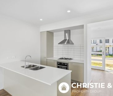 Brand New 3 Bedroom Home Available Now!! 1 Weeks Free Rent Included!! - Photo 5