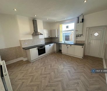 2 bedroom terraced house to rent - Photo 6