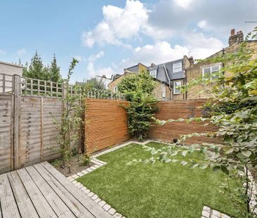 4 bedroom terraced house to rent - Photo 1