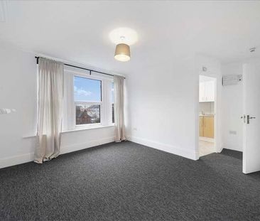 Chamberlayne Road, Kensal Rise, London, NW10 - Photo 2