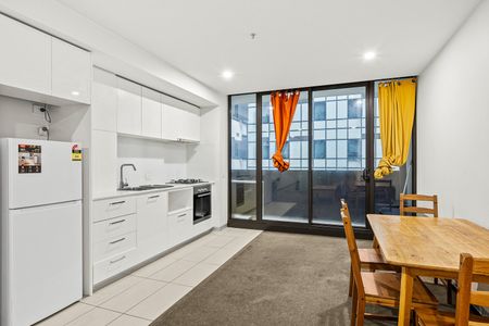 514/6 Leicester Street, Carlton VIC 3053 - Photo 2