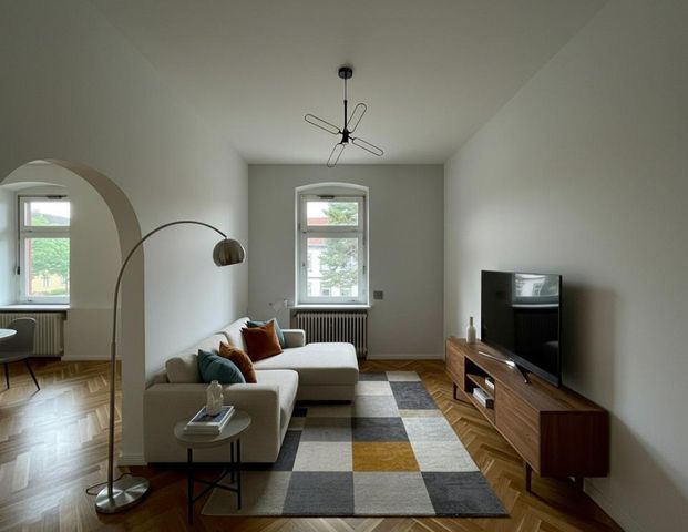 **Eigenheim / DHH mit Garage und Garten in Berlin Lichterfelde unweit Dahlem zu vermieten** - Photo 1