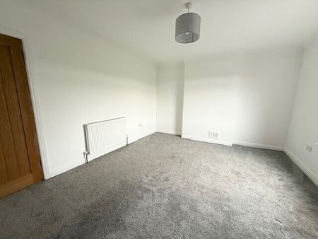 Wigan Lower Road, WN6 8LJ - Photo 4