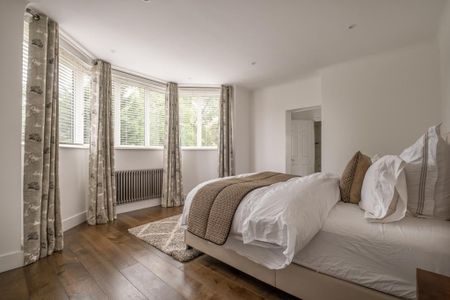 5 bedroom detached house to rent - Photo 5