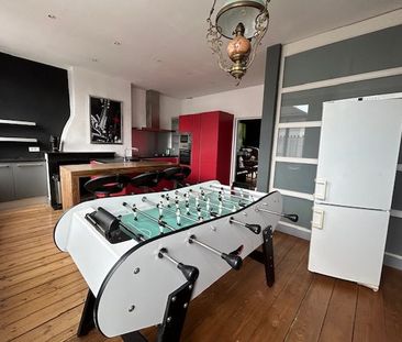 Location Maison 6 pièces 240m² LILLE 59160 - Photo 1