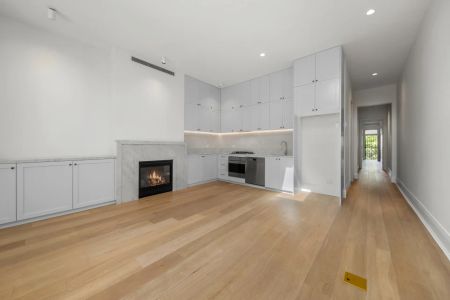 Stylish Renovated Semi with Private Pool & Alfresco Entertaining – Prime Bondi Junction Address - Photo 2