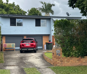 Family-Friendly Home in Chermside West! - Photo 1