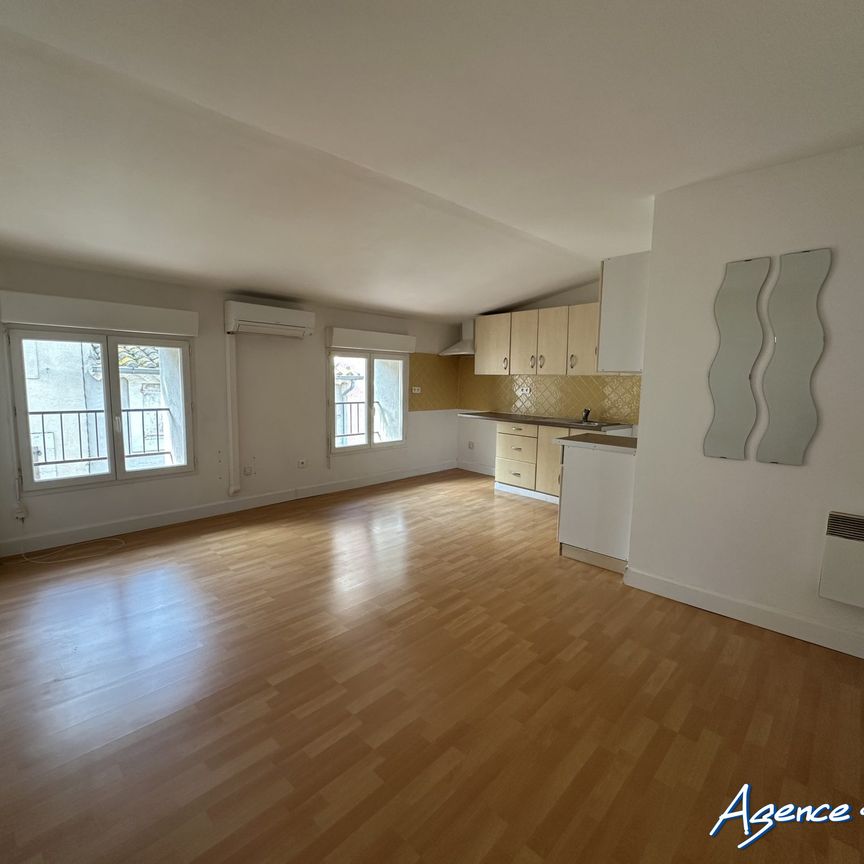 Location Appartement 2 pièces 41m² SIGEAN 11130 - Photo 1