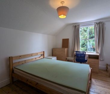 5 bedroom semi-detached house to rent - Photo 3