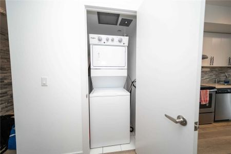 For Lease - 5260 Dundas Street Unit# C321, Burlington, Ontario - Photo 5