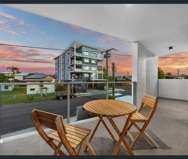 Bright and Airy Unit in Great Location - Photo 6