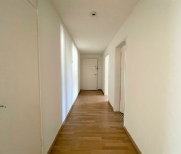 Zentral gelegene, grosszügige Wohnung im Herzen St. Gallens - Photo 4