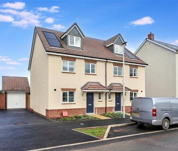 4 bedroom semi-detached house to rent - Photo 1