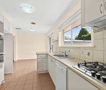 Charming 3-Bedroom Home in Epping - Photo 2