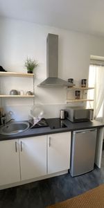 Location Appartement 1 pièce 15m² POITIERS 86000 - Photo 3