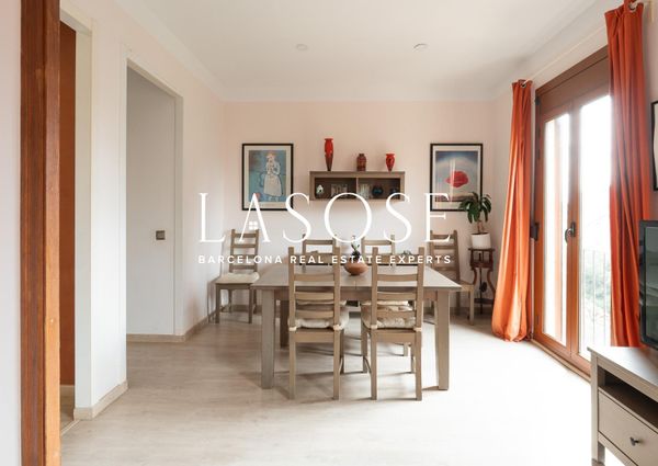 Apartment 63m² with terrace to rent in Dreta de l'Eixample, Barcelona