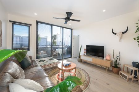 205/2 Veda Street, Hamilton NSW 2303 - Photo 4