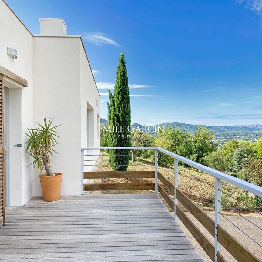 Villa à louer Gémenos au pied du massif de la Sainte-Baume, vue magnifique sur Garlaban - Photo 1